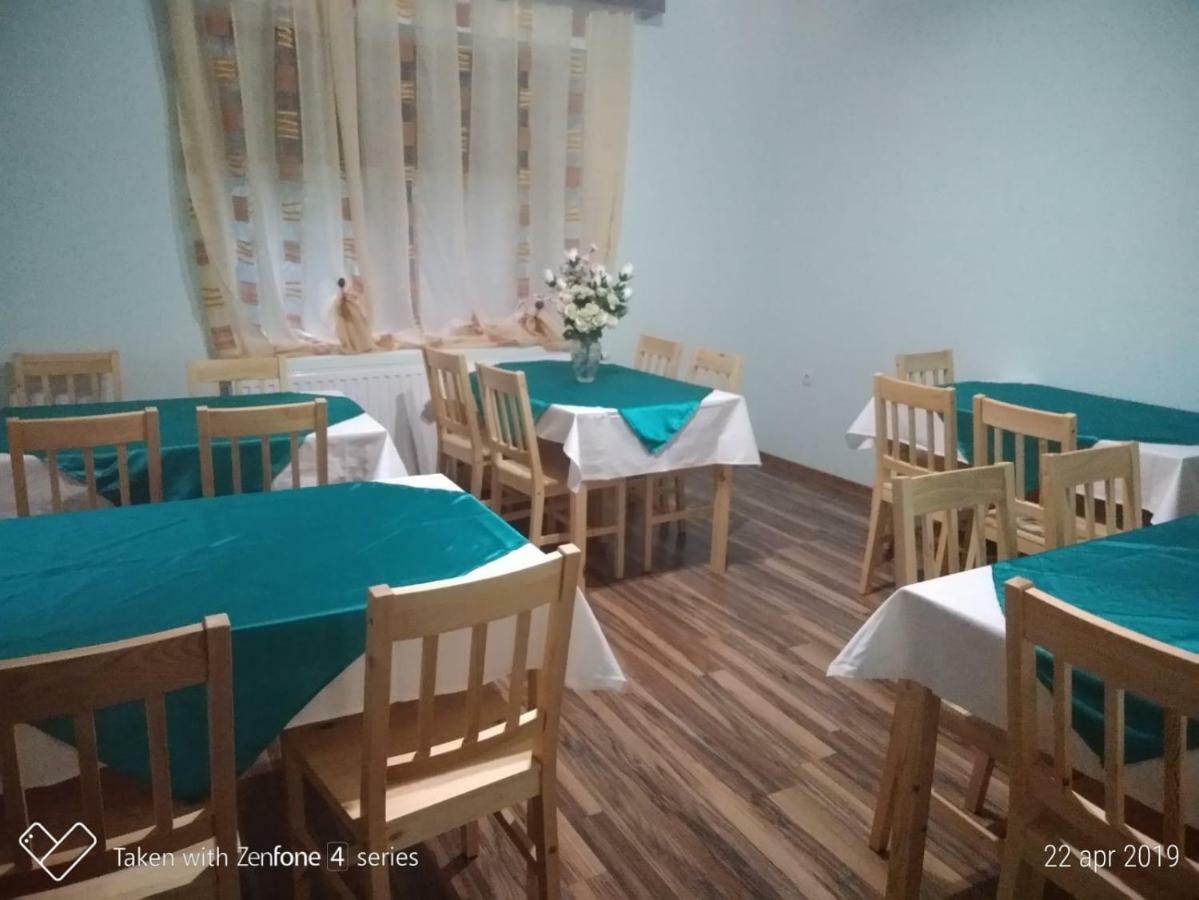 Casa Suzy & Roxy Daire Arpasu de Jos Dış mekan fotoğraf